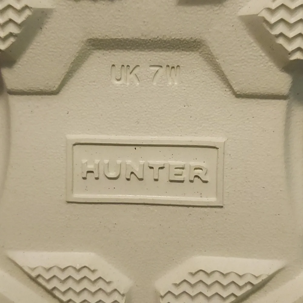 HUNTER BLOOM ALGAE FOAM SANDALS IN ZESTY YELLOW NIB
